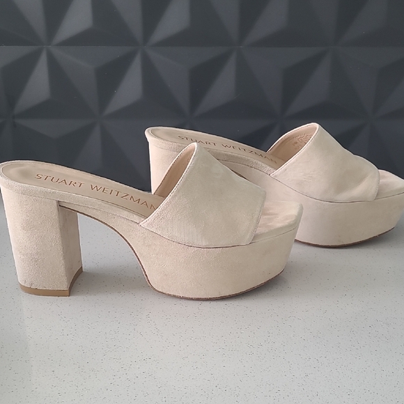 Stuart Weitzman Beige Platform Mules - Picture 4 of 5
